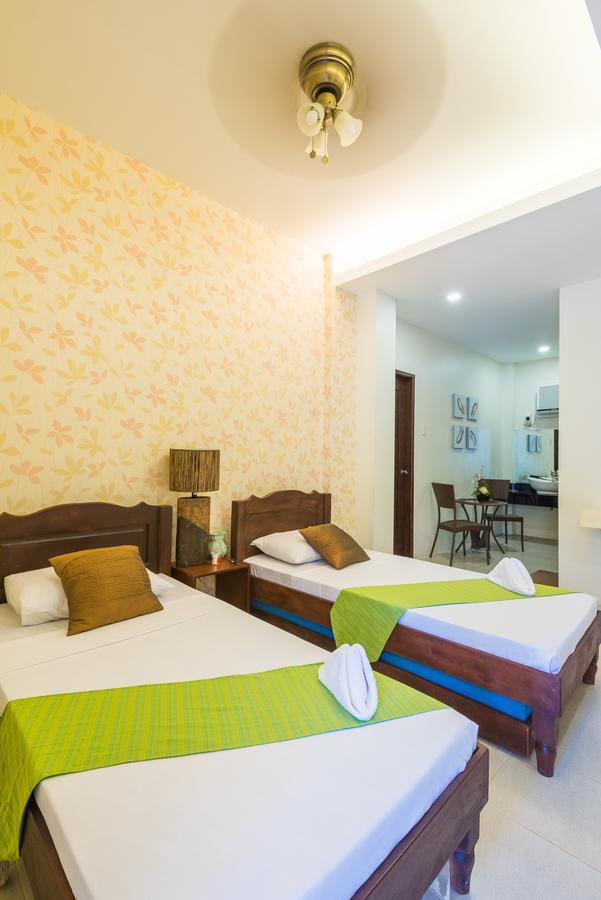 Balai Carmela Otel Tuguegarao City Dış mekan fotoğraf