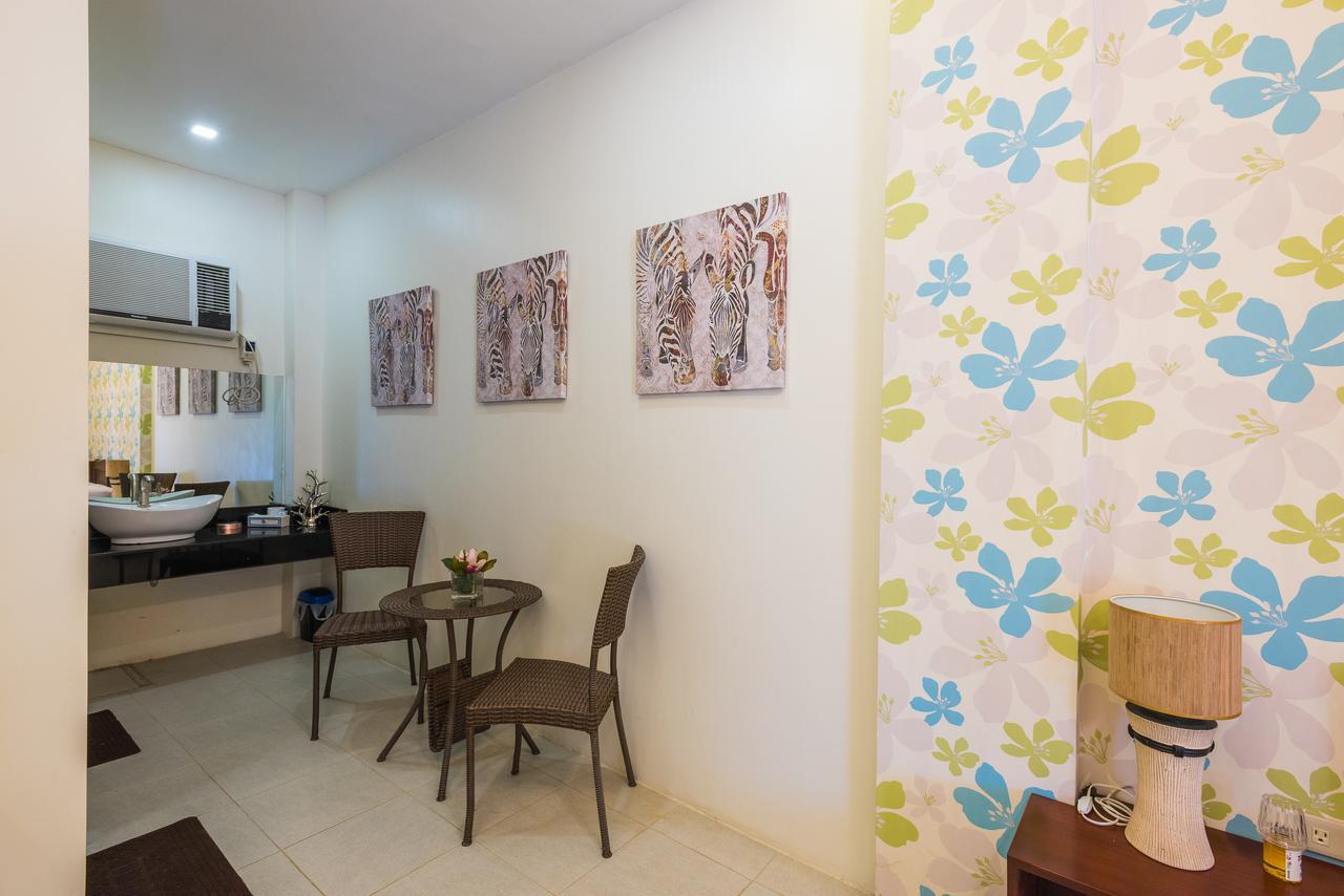 Balai Carmela Otel Tuguegarao City Dış mekan fotoğraf